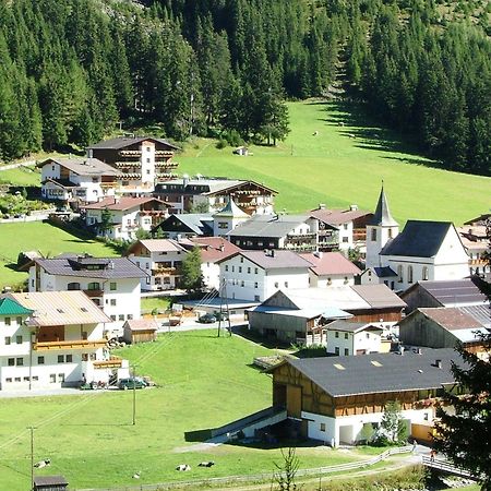 Hotel Der Pitztaler Kirchenwirt St. Leonhard im Pitztal Exterior foto