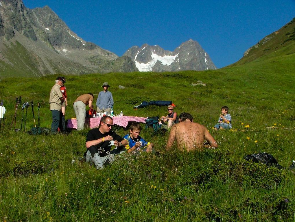 Hotel Der Pitztaler Kirchenwirt St. Leonhard im Pitztal Exterior foto